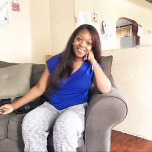 Meet your Posher, Desiree